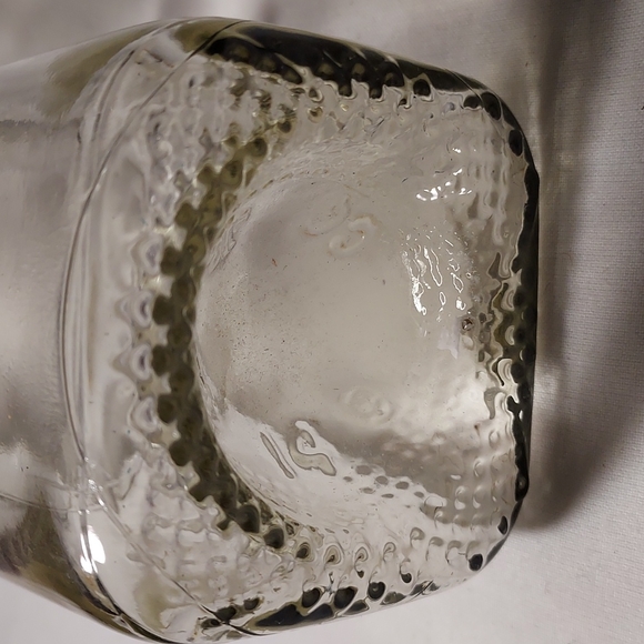 Vintage Glass Liquor Bottle Decanter - Picture 5 of 9